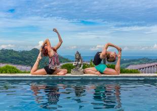The-Retreat-Costa-Rica-pool-yoga.jpg
