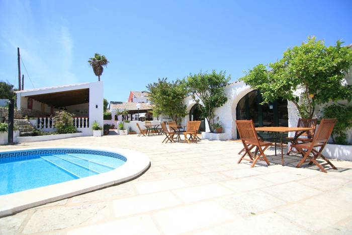 Hotel swimming pool