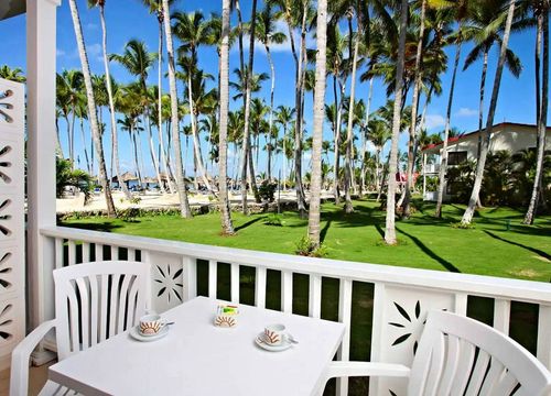 Bahia Principe Grande La Romana patio.jpg