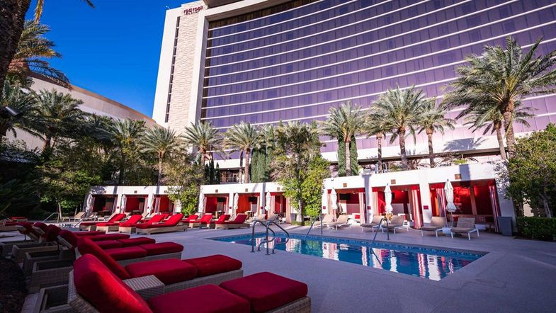 Red Rock Casino Resort & Spa sandbar pool.jpg