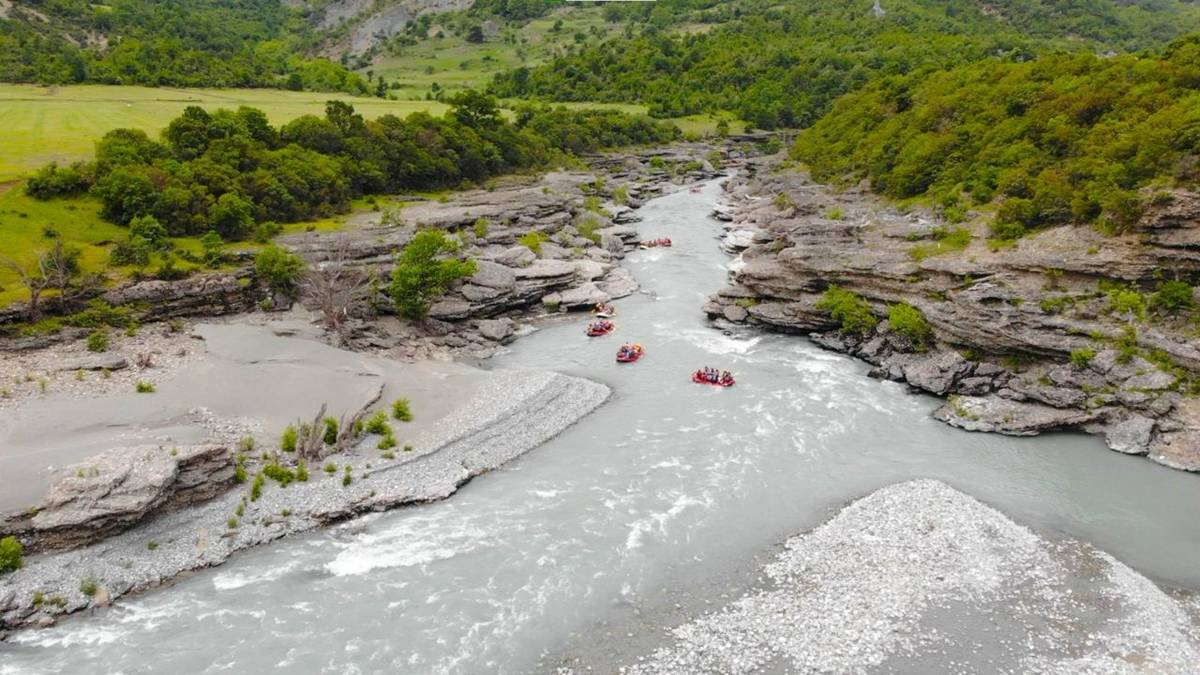 Rafting (1).jpeg