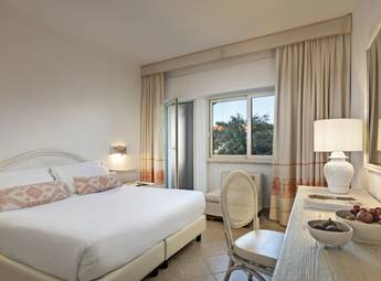 Gabbiano Azzurro Hotel & Suites 2025 -Camera Classica1.jpg