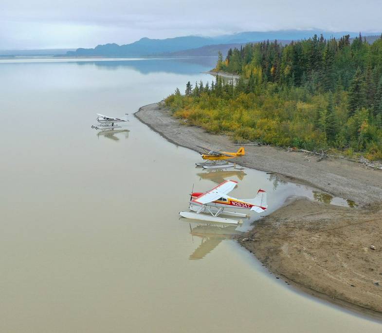 alaska-stillpoint-lodge-Float Plane fishing lake.jpg