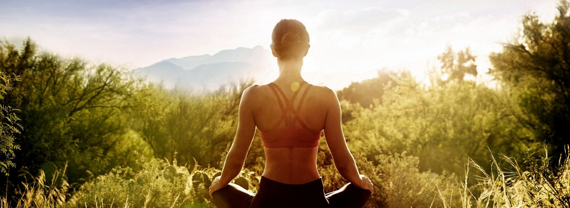 canyon-ranch-tucson-activities-female-yoga-sunrise.jpg