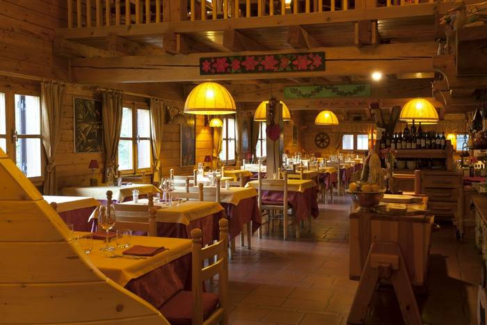 Notre Maison Restaurant.jpg