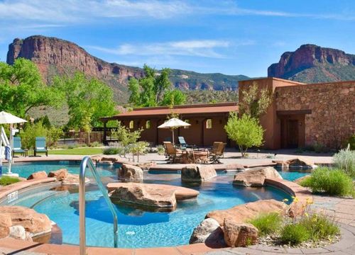 GATEWAY CANYONS RESORT pool-horz-768x576.jpg