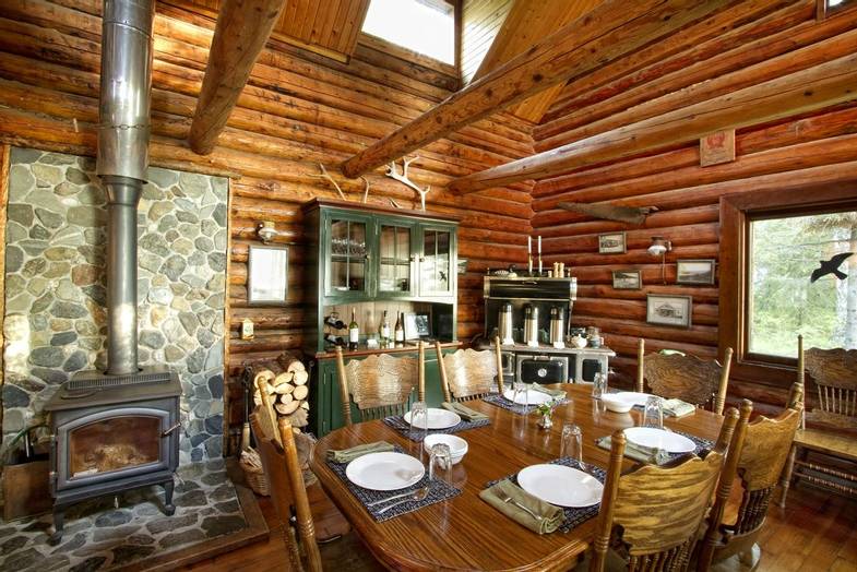 alaska-wildland-adventures-collection-Dining-Area-Kenai-Backcountry-Lodge.jpg