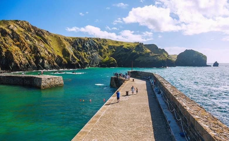 Cornwall, The Lizard, Mullion Cove