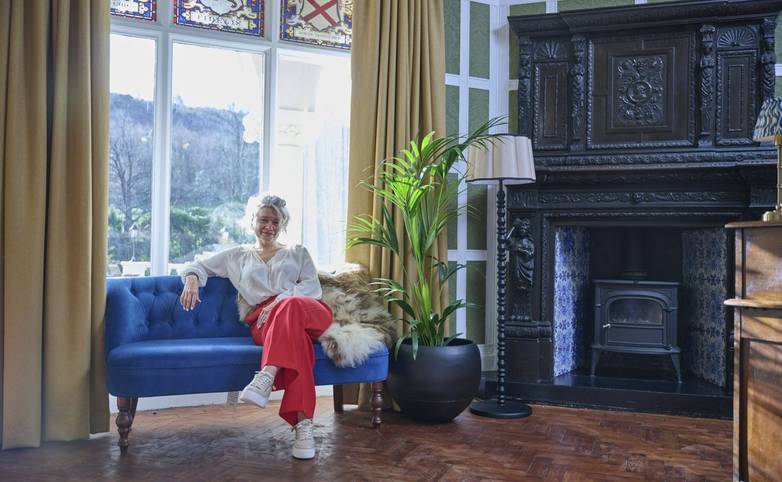 Dolserau Hall Jana Reception.jpg