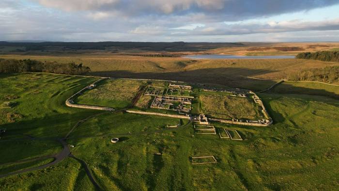 Housesteads Fort, Hadrian's Wall, Northumberland shutterstock_2342856583.jpg