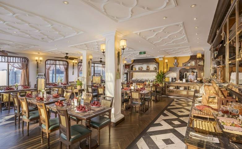 Tirant dining room.jpg