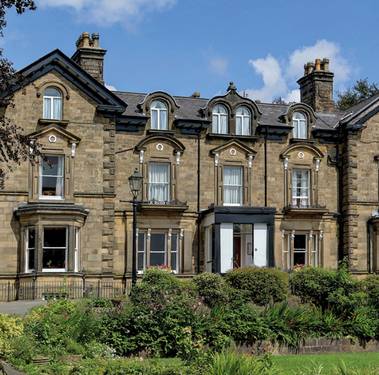 Lee Wood Hotel