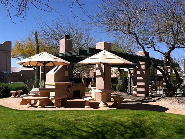 Villas of Cave Creek outdoor terrace.jpg