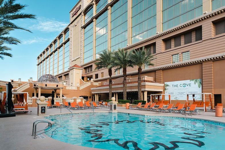 Suncoast Hotel & Casino cove pool 2.jpg
