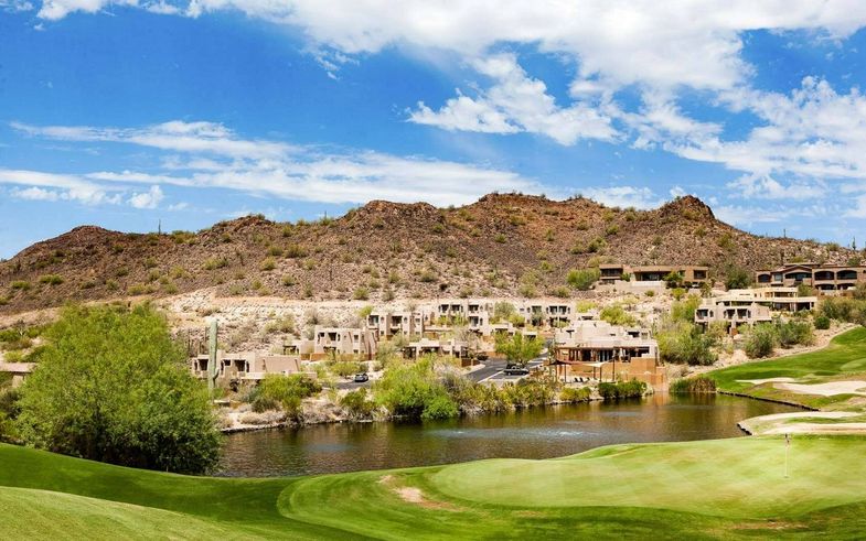 Inn at Eagle Mountain exterior 3.jpg