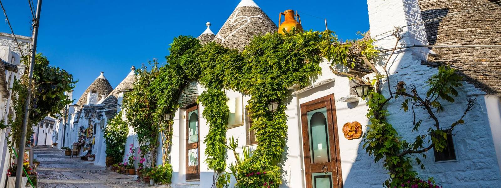 Italy-Puglia-Altamura-AdobeStock_186684938.jpeg