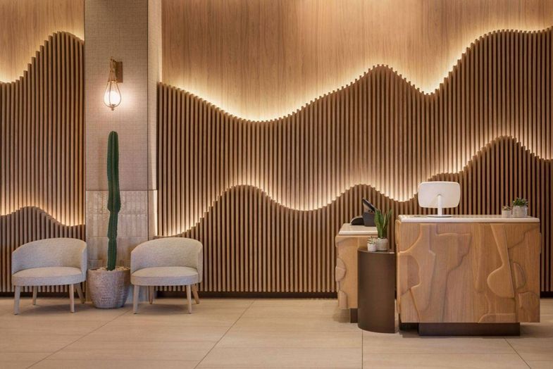 The Westin Kierland Resort & Spa welcome desk.jpg