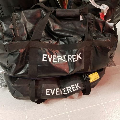 What is the weight limit for bags on the EBC trek?