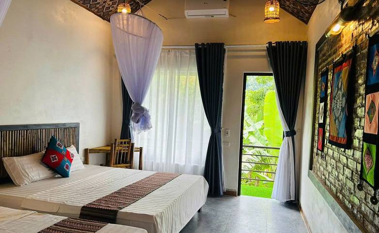 Mai Chau Muong Hich Homestay bedroom.jpg