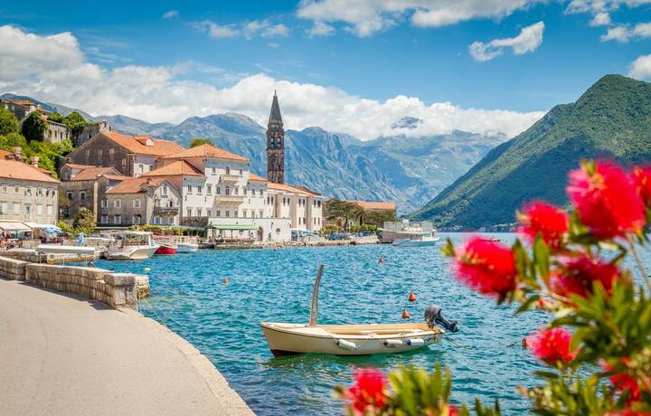 Day14_shutterstock_1122781367.jpg Day14_shutterstock_1122781367.jpg