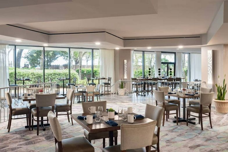 Hilton Beachfront Resort & Spa Hilton Head Island dining.jpg