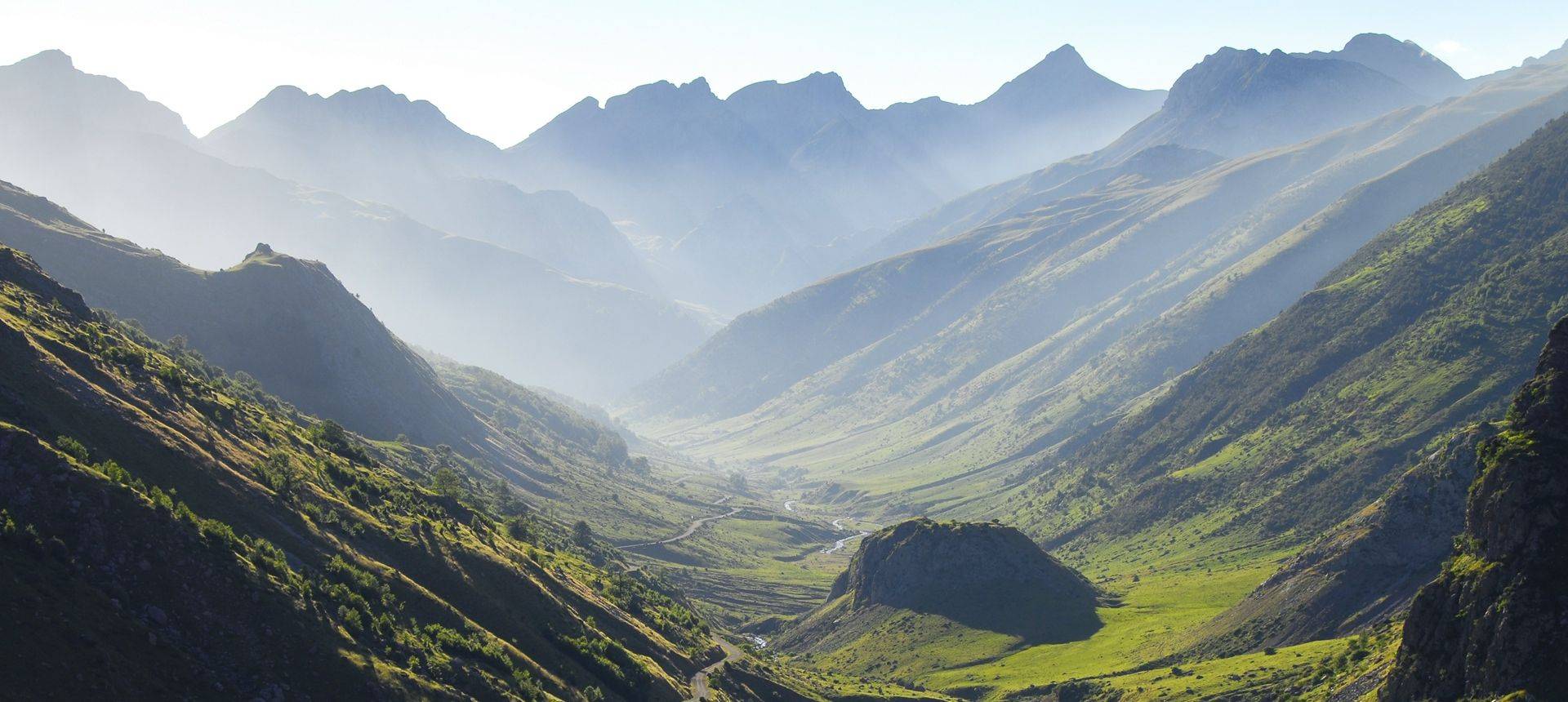 Guarrinza Valley (Sergio Padura)