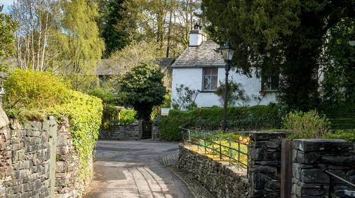 HF Book Club in the Southern Lake District: Lakeland Writers & Poets