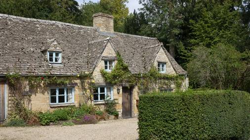 7-Night Cotswolds Guided Walking Holiday