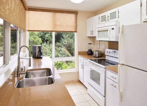 The Cliffs at Princeville kitchen.jpg