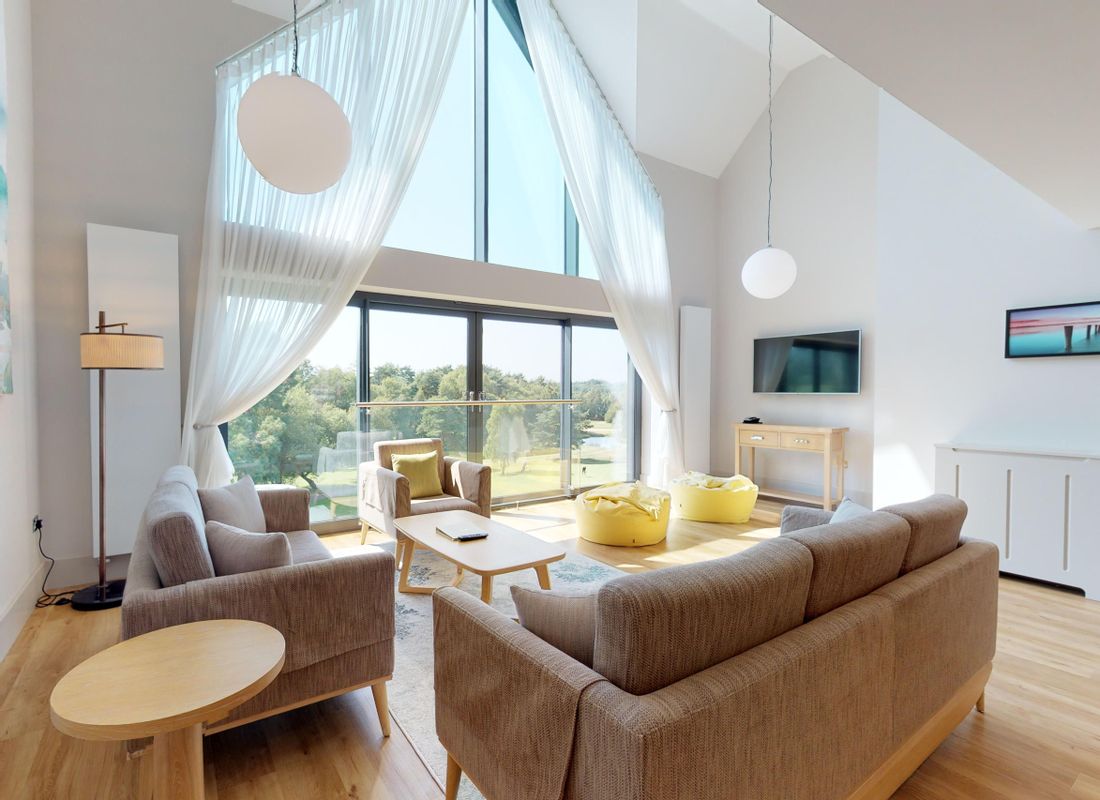 Luxury 3-Bed Self-catering Penthouse Apartment