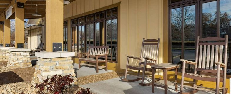 Club Wyndham Resort At Fairfield Glade patio.jpg