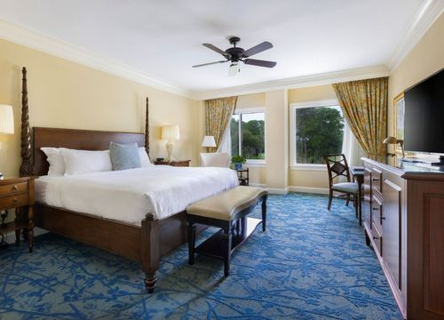 The Inn & Club at Harbour Town king.jpg