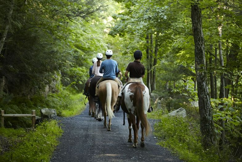 mohonk-mountain-house-summer-Horseback-Riding.jpg