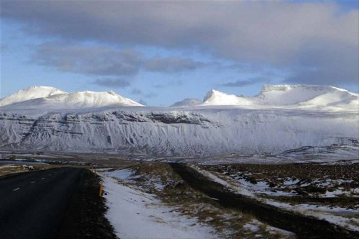 Icelandic scenery (Peter Dunn)