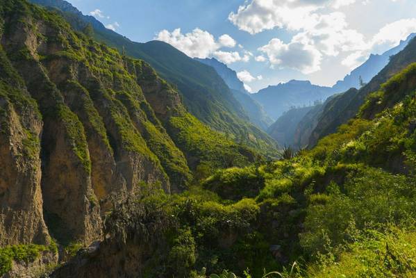 Colca Canyon shutterstock_622451738.jpg