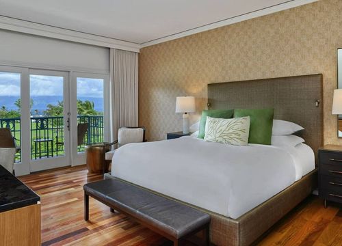 The Ritz-Carlton Kapalua king.jpg