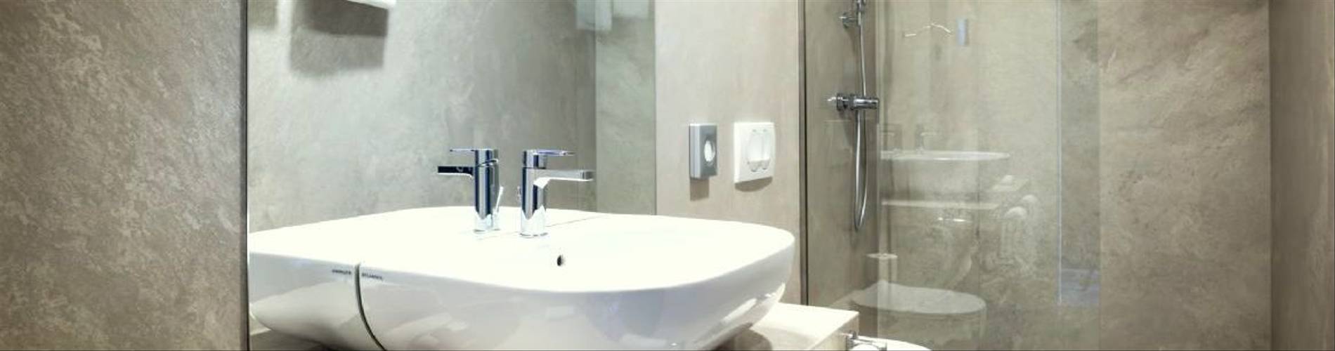 bathroom-Hotel-Navis-Opatija.jpg