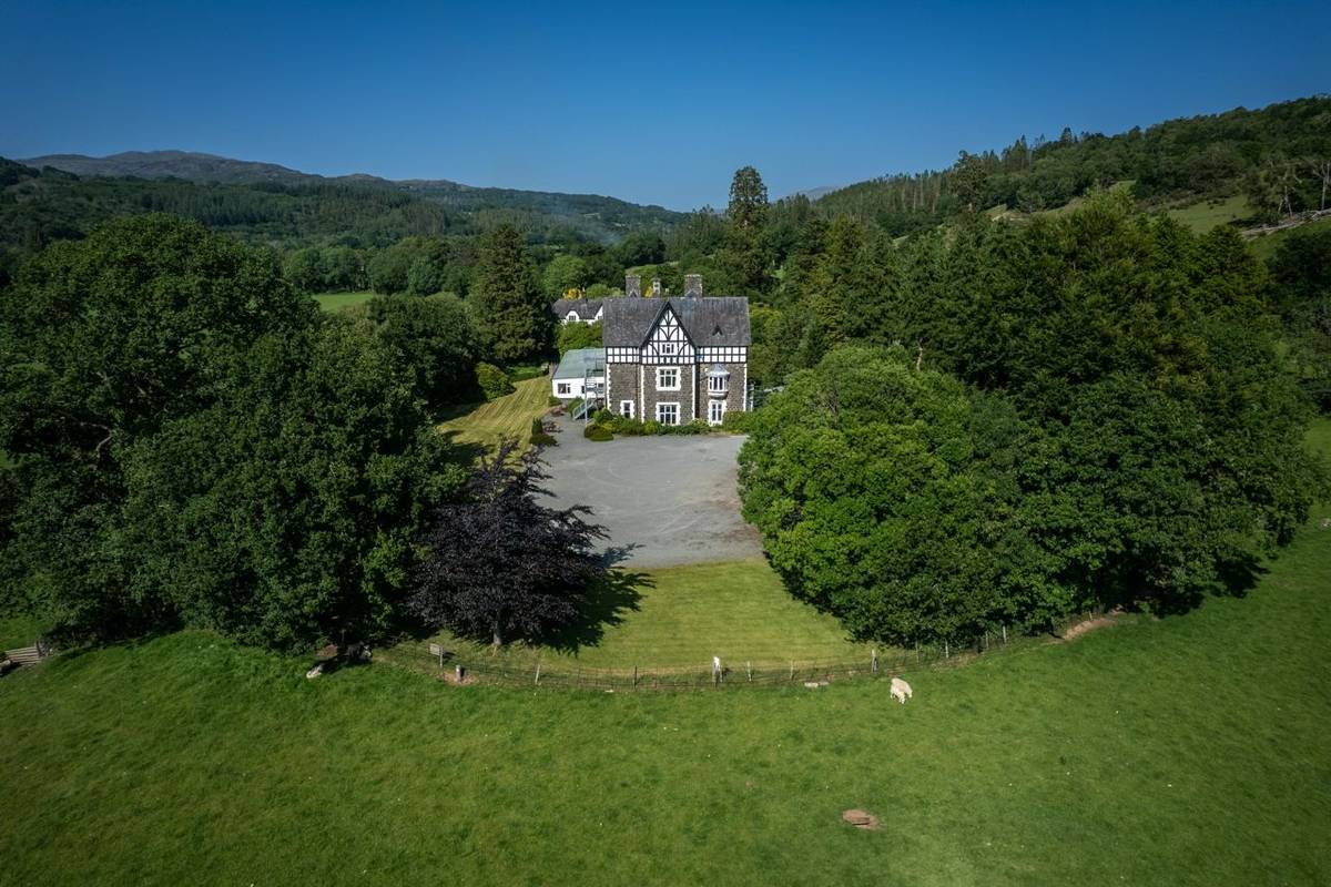 Exterior - Dolersau Hall, Dolgellau-33.jpg