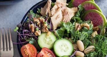 Tuna and Black-eyed Pea Bean Salad by Longevity Wellness