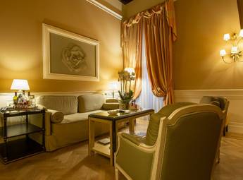 Suite salotto.jpg