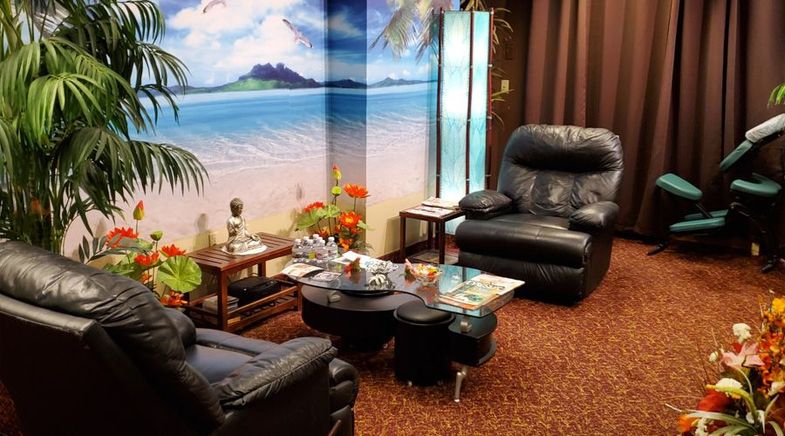 Suncoast Hotel & Casino spa waiting area.jpg