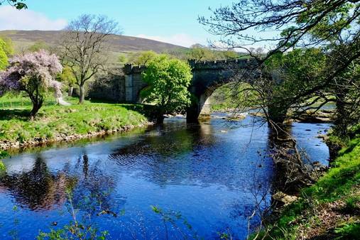 Southern Yorkshire Dales Guided Walking Holiday