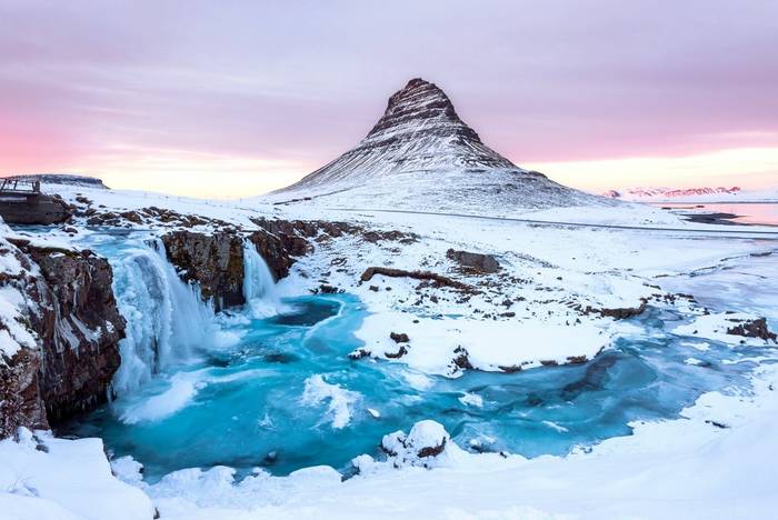 Kirkjufell Mountain, Snaefellsness Peninsula, Iceland