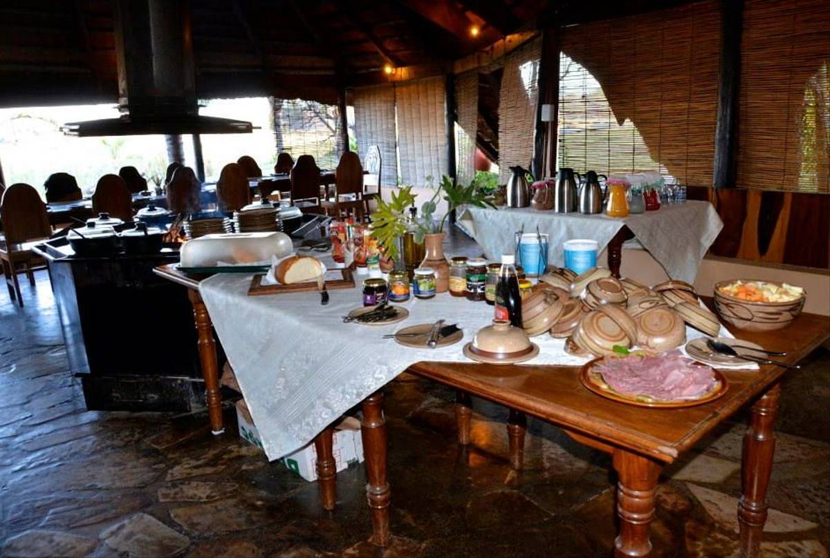 nkwazi lodge breakfast buffet