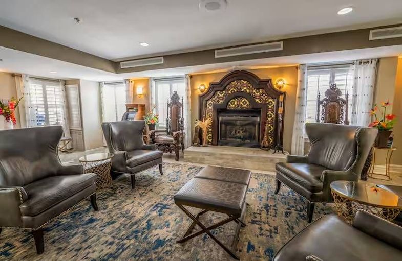 Hilton St. Augustine Historic Bayfront lounge.jpg