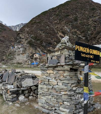Pungyen Gompa on Manaslu Circuit.jpg