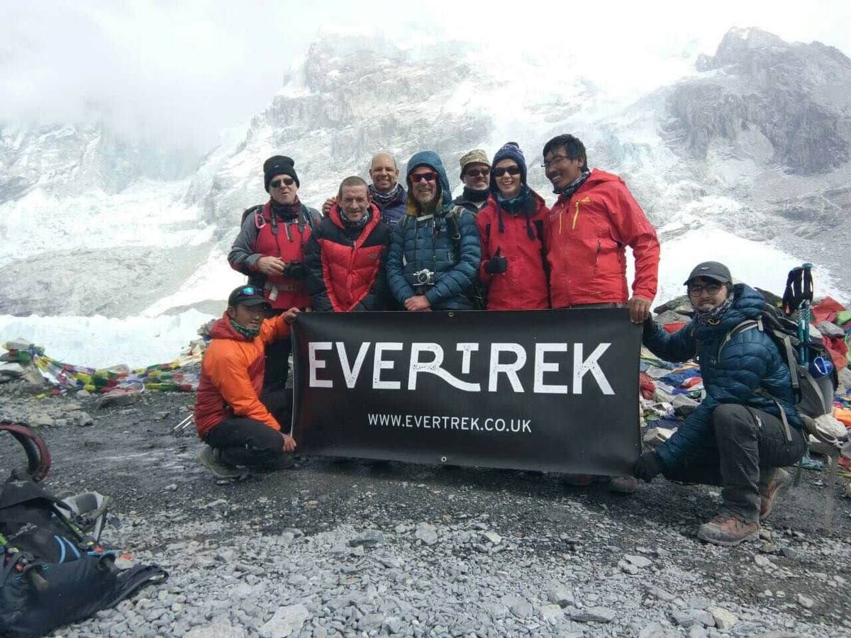 everest-base-camp-group.jpg