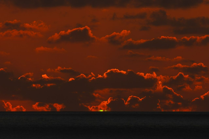 Green flash © Simone Giachello Image