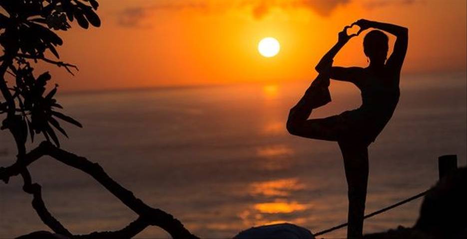 Easter Harmony: Embracing Yoga for a Soulful Holiday Celebration