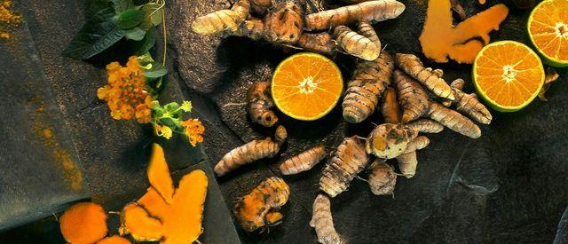 Balinese Tangerine and Turmeric display